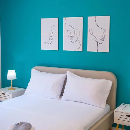 Dreaming In Color Daire *