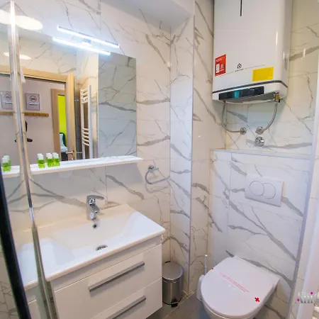 Dreaming In Color Daire *